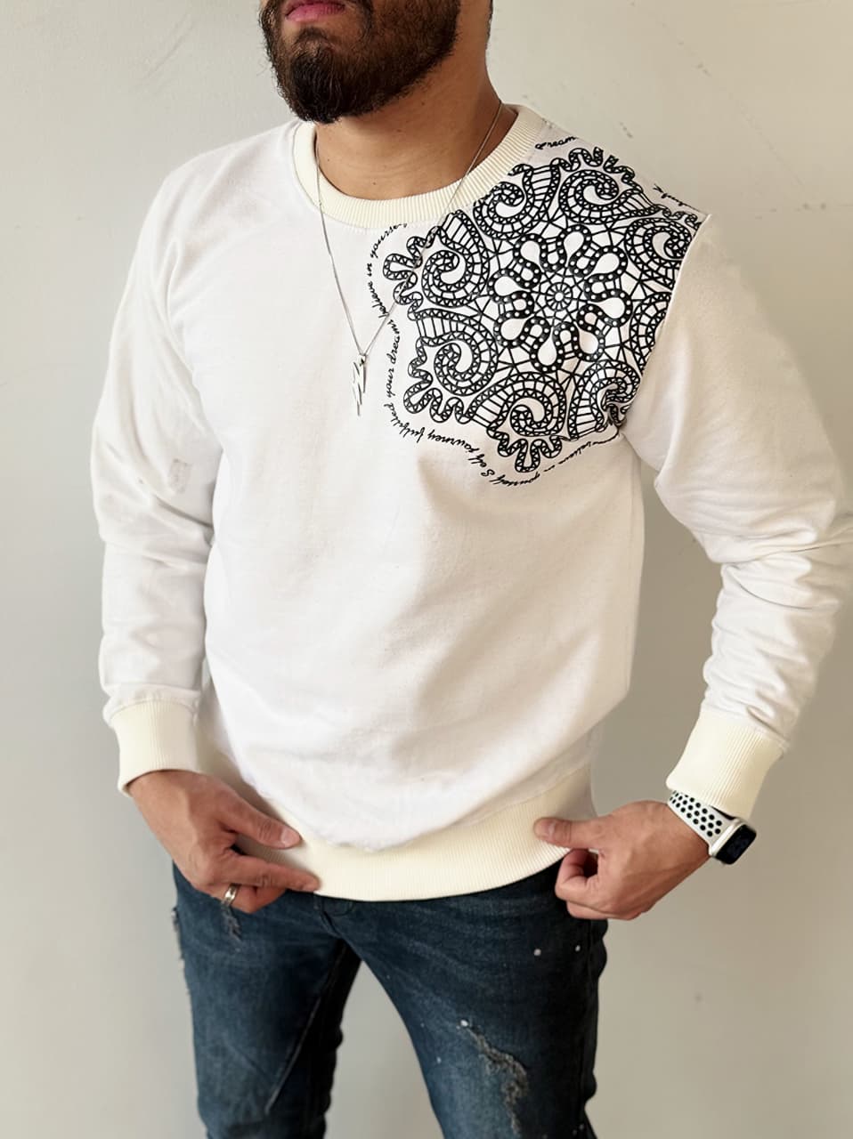 Zic white sweat shirt