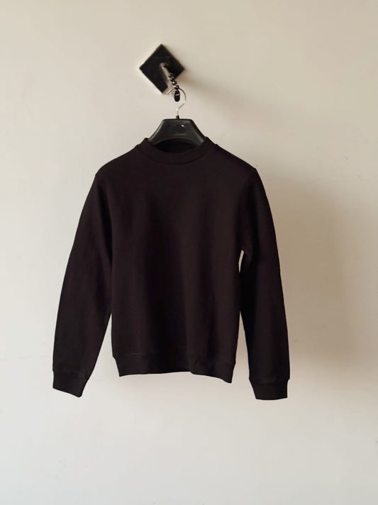 Plain black sweat shirt