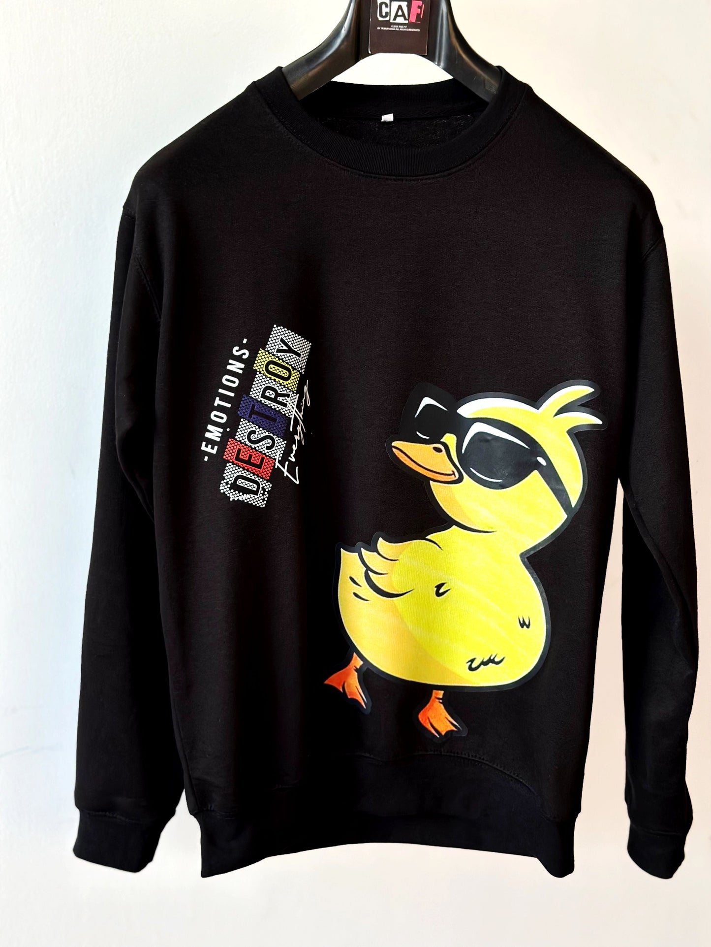 Ducky black sweatshirt